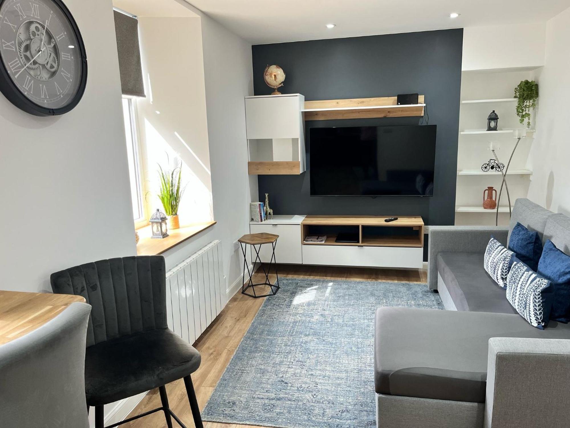51 Innes Street Apartment Инвернесс Экстерьер фото